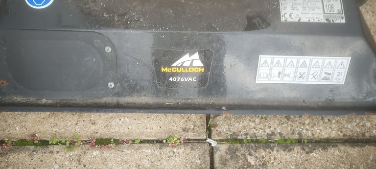 Leaf & Litter petrol Vacuum. McCulloch 4076 vac 