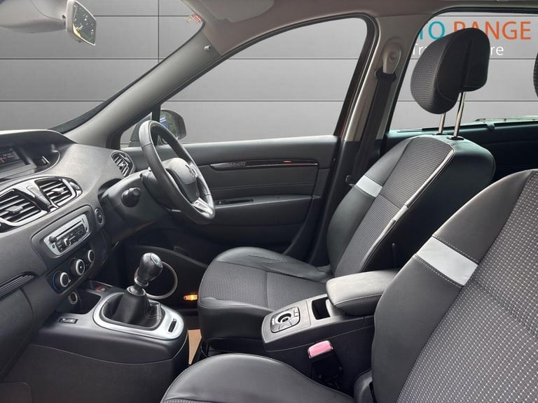2012 Renault Scenic 1.2 TCe Dynamique TomTom MPV 5dr Petrol Manual Euro 5 (s/s) (115 ps) Lovely M...