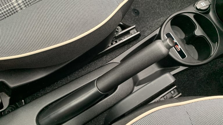 2018 Fiat 500 1.2 Lounge Hatchback 3dr Petrol Manual Euro 6 (s/s) (69 bhp) Hatchback Petrol Manual