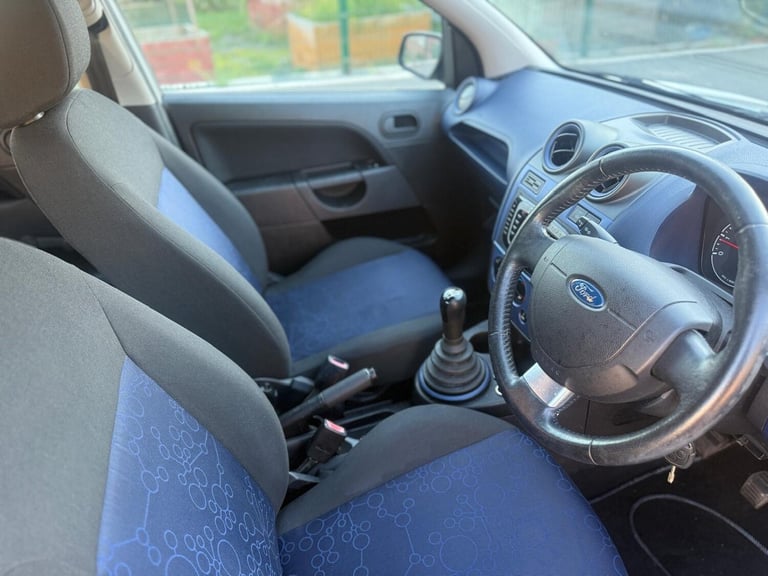 2008 Ford Fiesta 125 Zetec Blue 5dr HATCHBACK Petrol Manual - Image 8