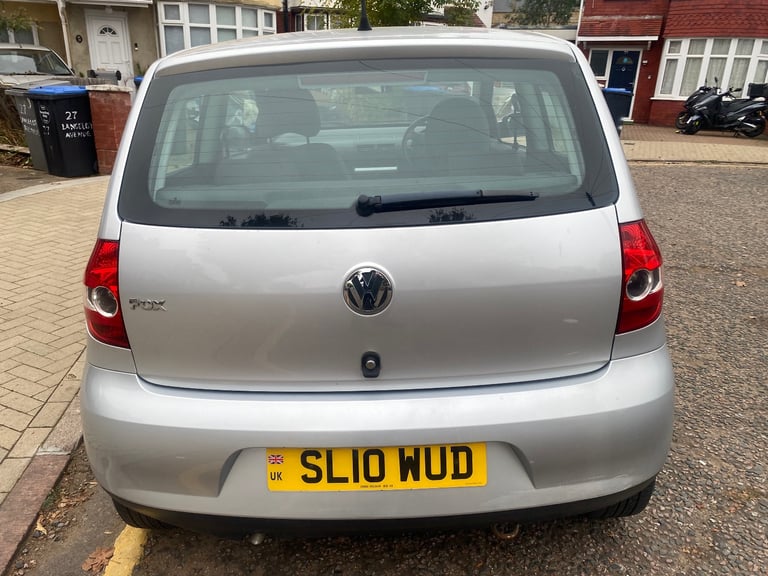 Volkswagen, FOX, Hatchback, 2010, Manual, 1198 (cc), 3 doors