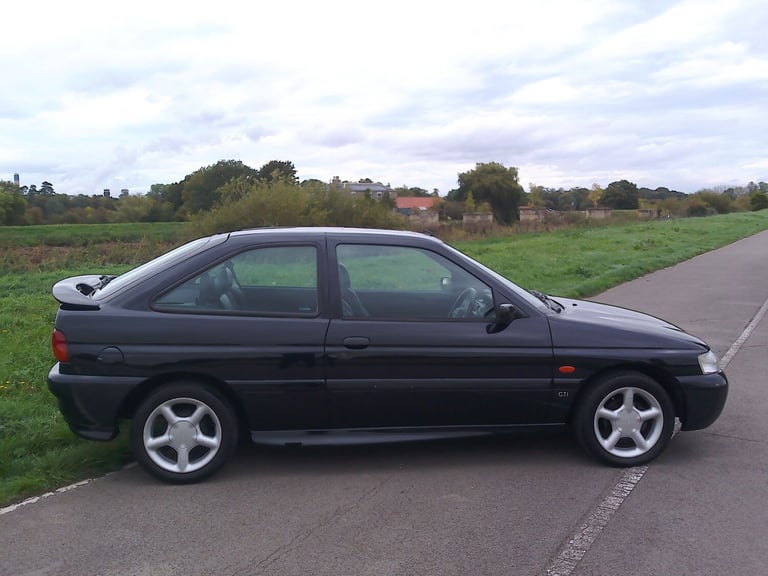 1997 Ford Escort 1.8 GTi 3dr HATCHBACK Petrol Manual