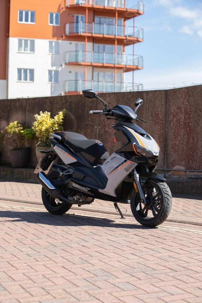 LEXMOTO DIABLO 125CC EURO 5 NEW SCOOTER Red Auto Petrol 2022 