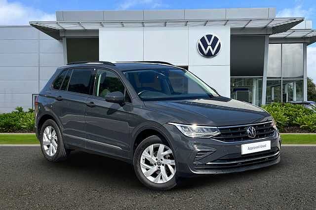 image for 2022 Volkswagen Tiguan Life TSI 4x4 Petrol Manual