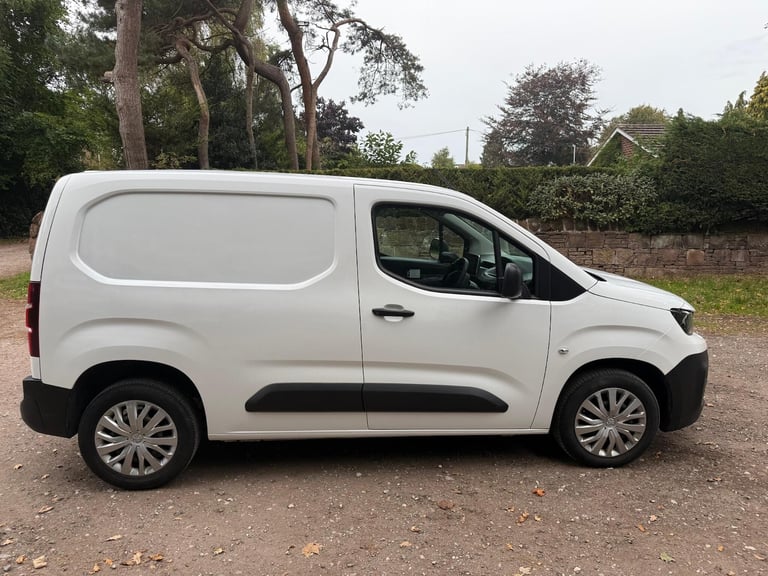 2020 Peugeot Partner 1.5 BlueHDi 1000 Professional Standard Panel Van SWB Euro 6 (s/s) 5dr PANEL ...
