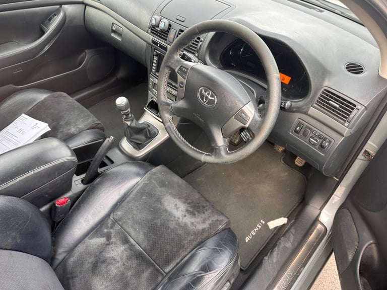 2007 Toyota Avensis 2.2 D-4D T180 5dr HATCHBACK Diesel Manual
