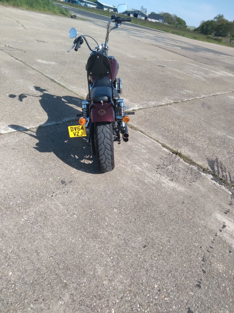 Harley Davidson dyna Street Bob