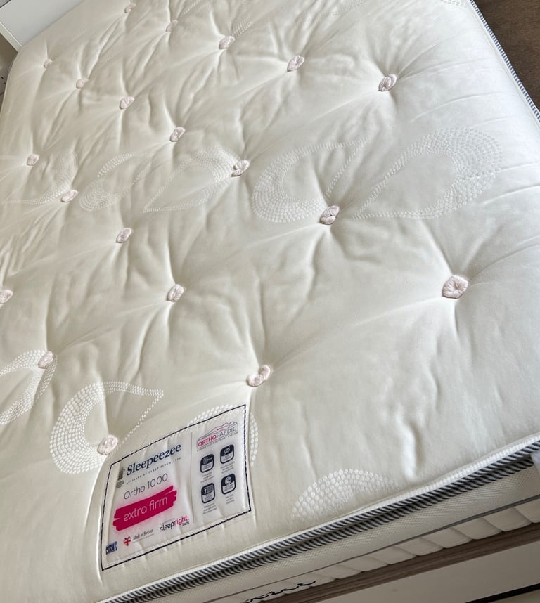 image for Sleepeezee Ortho 1000 Double Mattress - Extra Firm, Like New + Protector - £210 (Quick Sale)