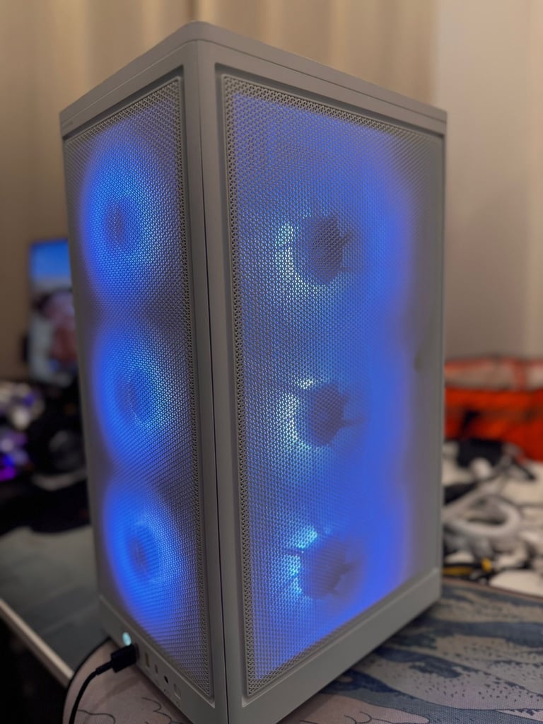 image for Mini itx gaming pc, i7 14700f, rx 9070xt pc, 32 gb 7200mhz 