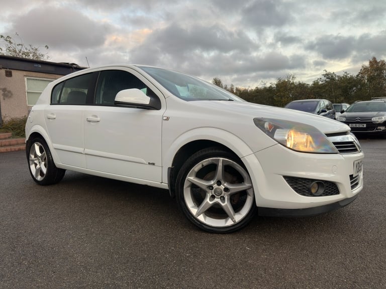 2009 Vauxhall Astra 1.4i 16V SXi 5dr HATCHBACK Petrol Manual