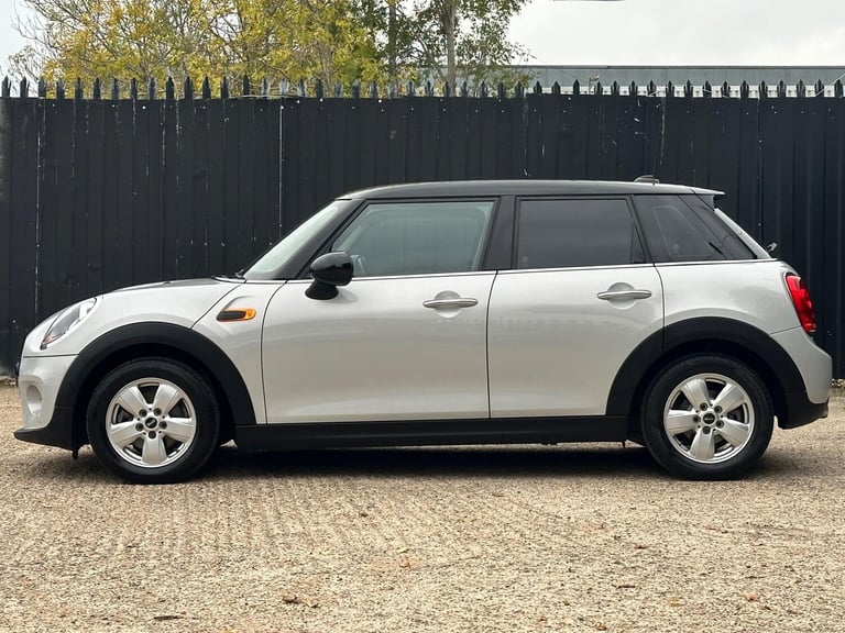 2015 MINI Hatch 1.5 Cooper 5dr HATCHBACK PETROL Manual