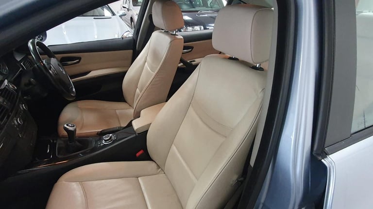 BMW 318i 2.0i SE Business Edition*GENUINE 37,000 MILES*STUNNING EXAMPLE
