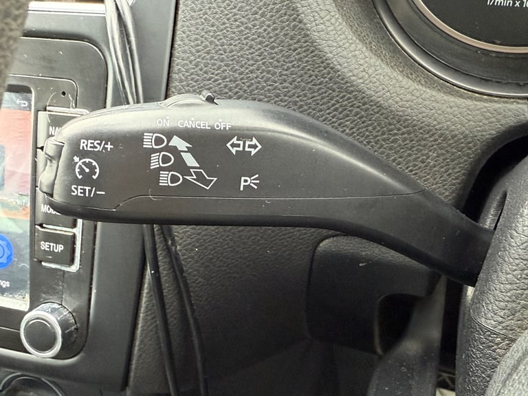 Volkswagen, POLO, Hatchback, 2011, Manual, 1390 (cc), 3 doors