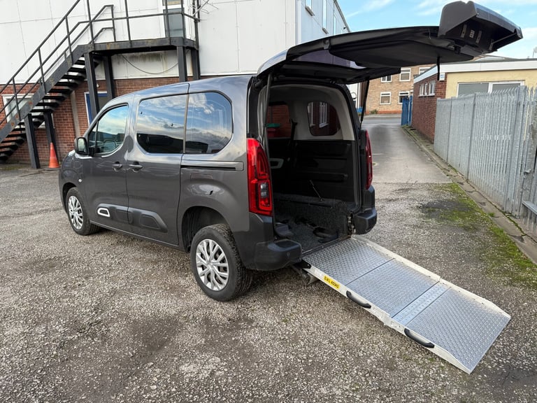 image for 2020 Citroen Berlingo Feel EAT8 Automatic WHEELCHAIR ACCESS VEHICLE WAV DISABLED