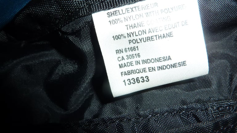 NORTH FACE Hiking Backpack Mule Bag Large Vigor BLACK BLUE Spacious Camping Excellent Back Pack!