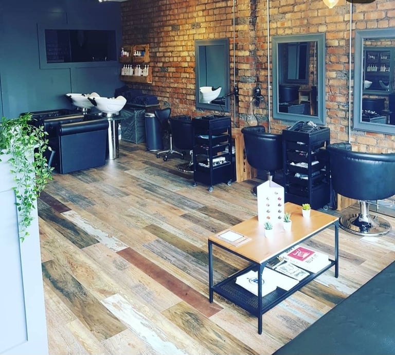 image for 2 beauty rooms