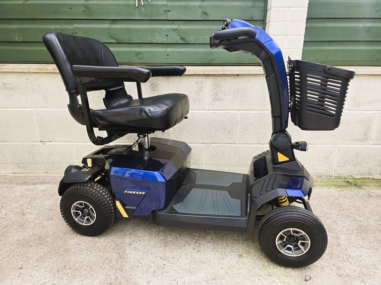 Mobility Scooter 4mph Pride Apex Finesse