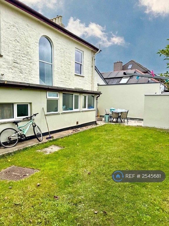 4 bedroom house in Carnhell Road, Gwinear, Hayle, TR27 (4 bed) (#2545681)