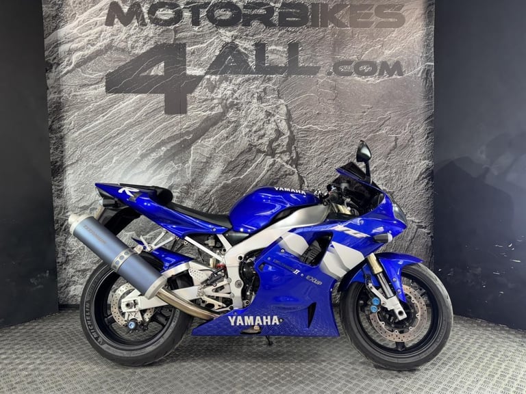 image for YAMAHA R1 2000