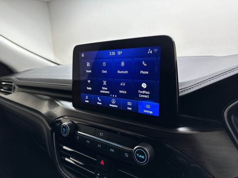 2022 Ford Kuga 5Dr Vignale 2.5 PHEV 225PS 2WD Auto Estate Petrol Parallel PHEV Automatic