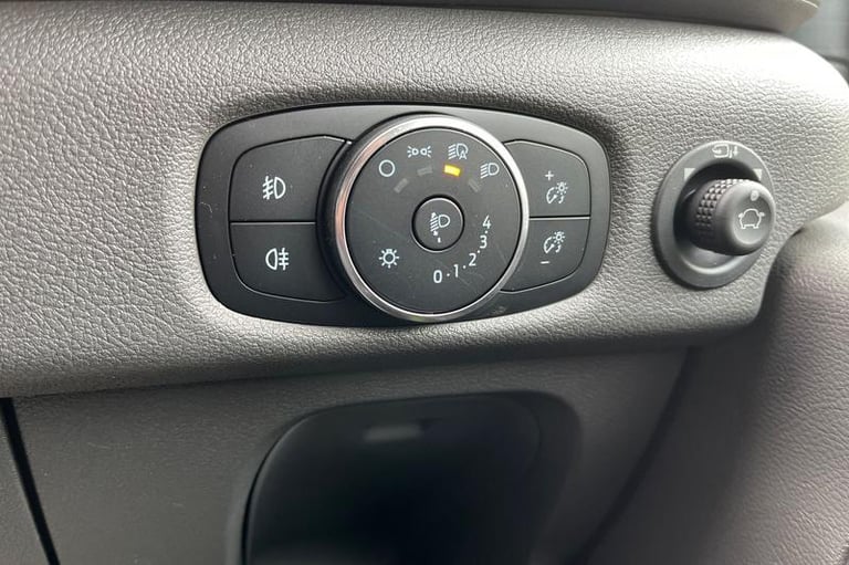 2025 Ford Transit 460 Trend L4 H3 ELWB High Roof 18 Seat Minibus RWD 2.0 EcoBlue 130ps, MANUA Min...