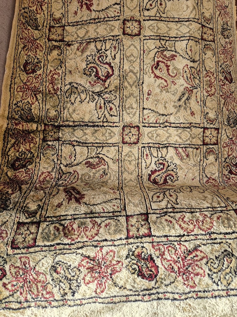 Offers welcome for this beautiful rug must go asap runner for quick sale 