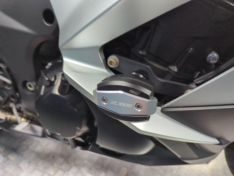 2018 KAWASAKI Z1000SX