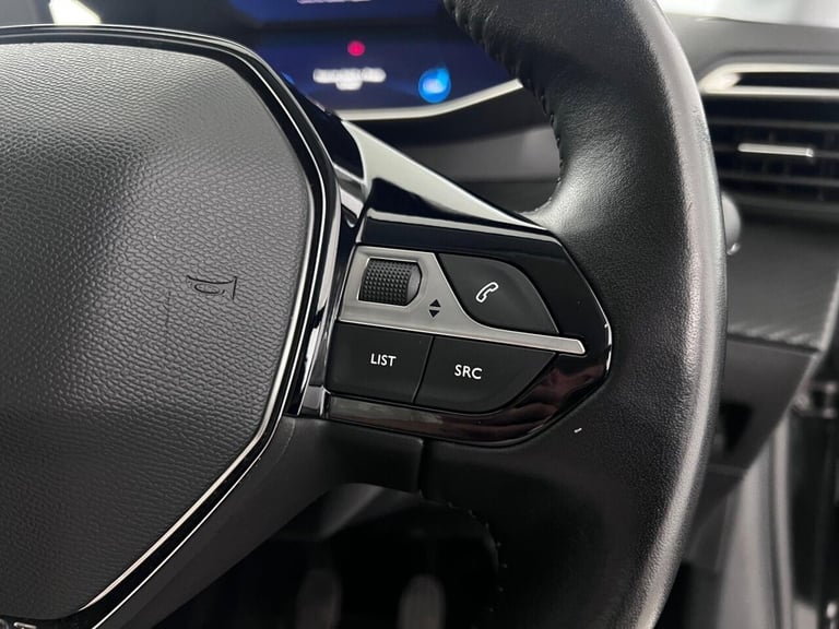 2022 Peugeot 208 1.2 PureTech 100 Allure 5dr Hatchback PETROL Manual