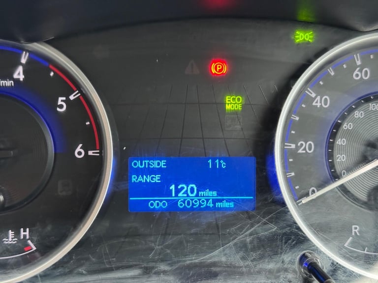 2019 Toyota Hilux Active D/Cab Pick Up 2.4 D-4D PICK UP DIESEL Manual
