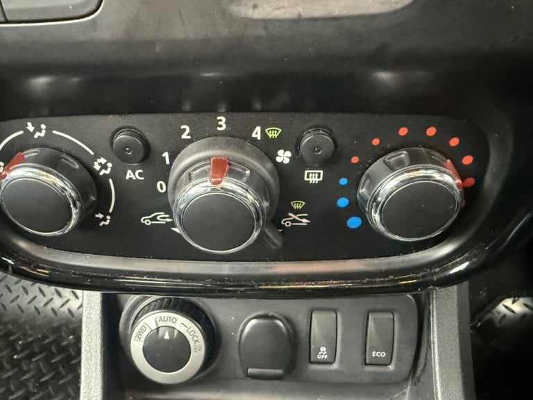  Dacia Duster 1.5 dCi 110 Laureate 5dr 4X4 Diesel