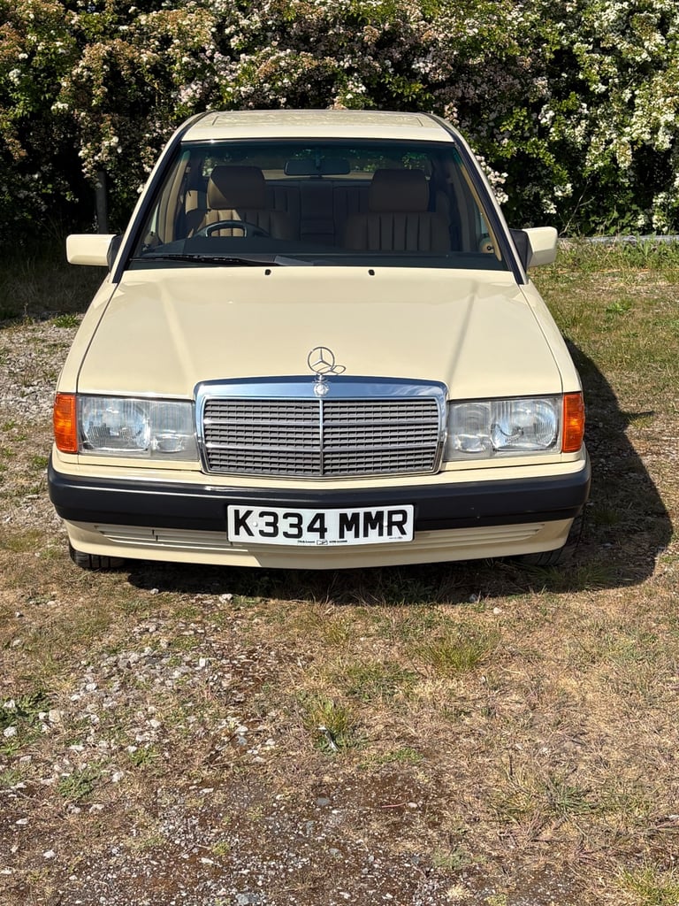 Mercedes-Benz, 190, Saloon, 1992, Automatic, 1997 (cc), 4 doors