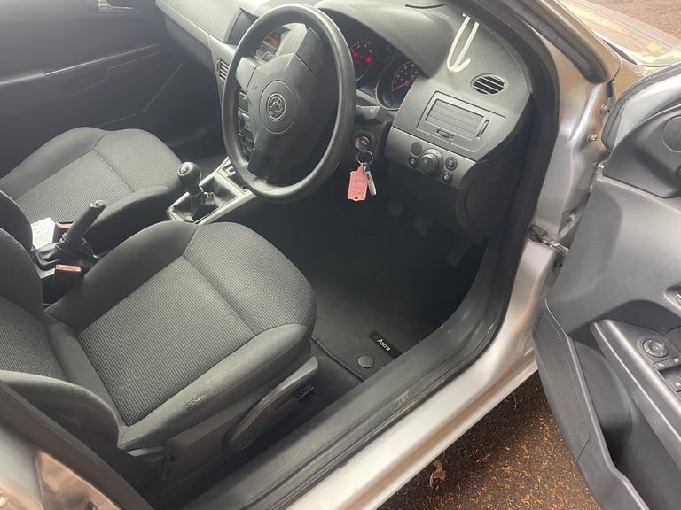 2005 Vauxhall Astra 1.6i 16V Life 5dr ESTATE Petrol Manual - Image 6