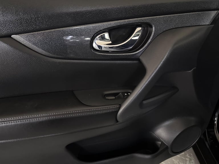 2015 Nissan X-Trail 1.6 dCi n-tec Euro 5 (s/s) 5dr ESTATE Diesel Manual