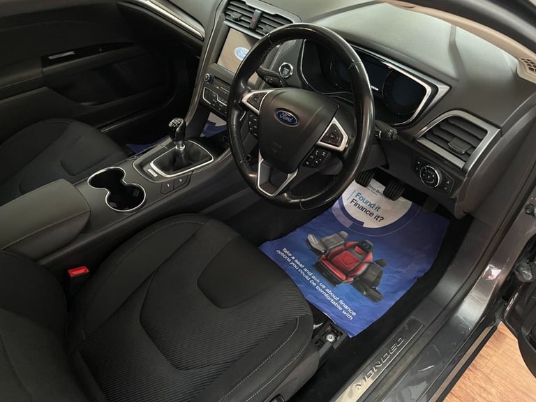 2017 Ford Mondeo 2.0 TDCi Titanium Hatchback 5dr Diesel Manual Euro 6 (s/s) (180 ps) Hatchback Di...