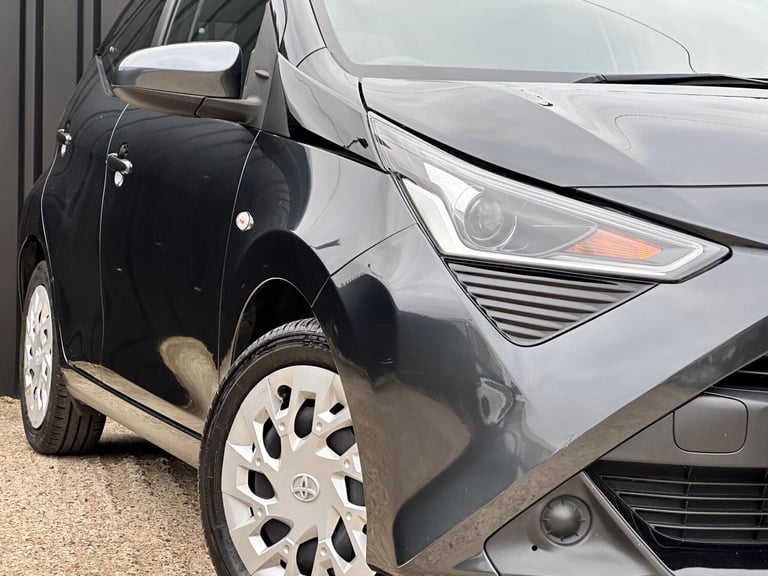 2020 Toyota AYGO 1.0 VVT-i X-Play 5dr HATCHBACK PETROL Manual