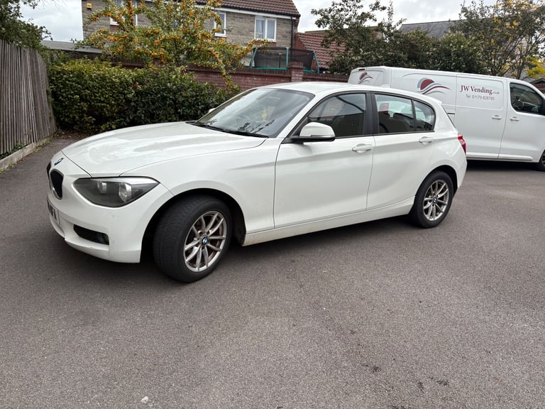 BMW, 1 SERIES, Hatchback, 2014, Manual, 1995 (cc), 5 doors