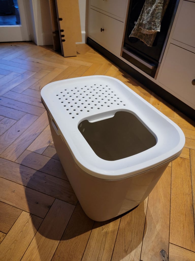 Cat Litter Box - Hop In Style
