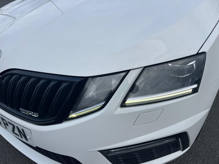 2019 Skoda Octavia 2.0 TSI 245 vRS 5dr [Black Pack] HATCHBACK PETROL Manual