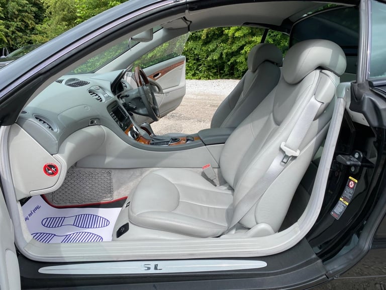 2005 Mercedes-Benz SL 5.0 SL500 2dr CONVERTIBLE Petrol Automatic