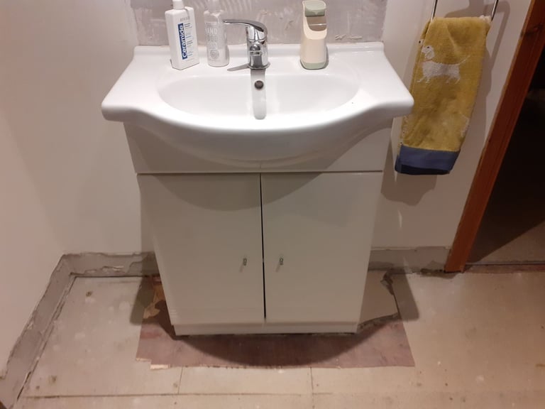 image for Bathroom sink and unit