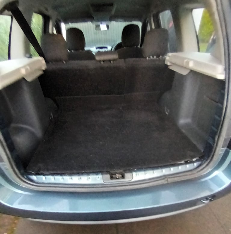 Dacia Duster . 4x4 . 78,000 miles .Long mot .