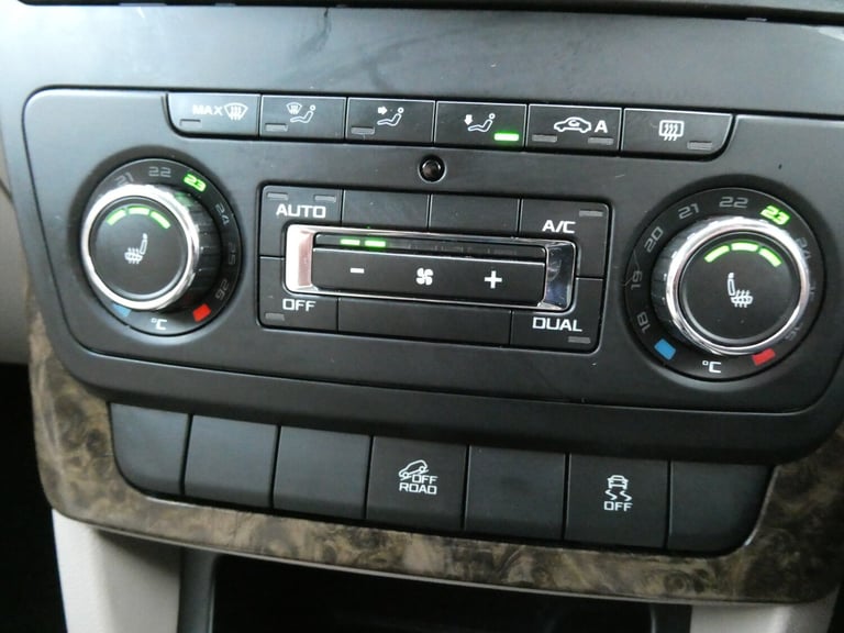 2.0 TDI CR [170] Elegance 4x4 5dr *7 SERVICES+HALDEX+HTD LTHR+BTOOTH*