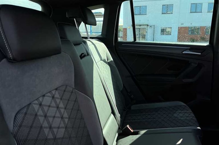 2024 Volkswagen Tiguan 1.5 TSI R-Line Edition SUV 5dr Petrol DSG Euro 6 (s/s) (150 ps) SUV Petrol...
