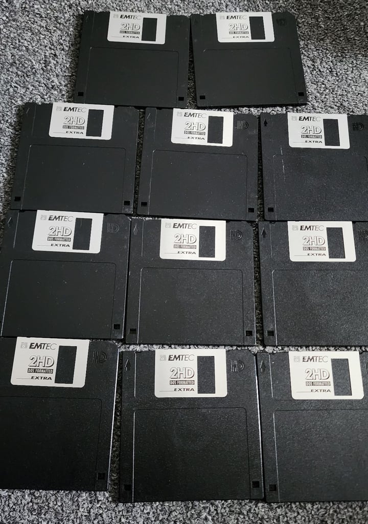 image for 9 EMTEC Unused 3.5 Floppy Discs [New]