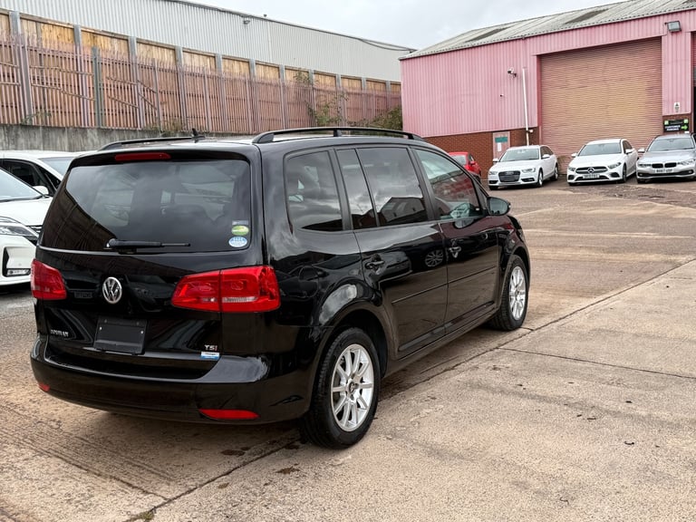 2013 Volkswagen Touran 1.4 Tsi Bluemotion 7 Seater MPV Petrol Automatic