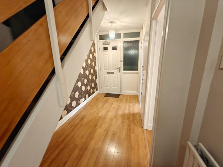 🌿Double Room for Rent – E1 | Great Access to Central London 📍