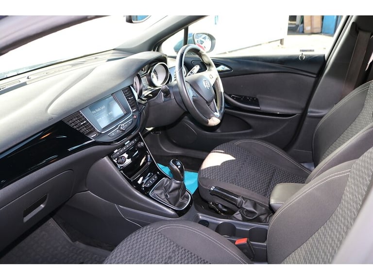 2017 Vauxhall Astra i Turbo SRi Estate Petrol Manual