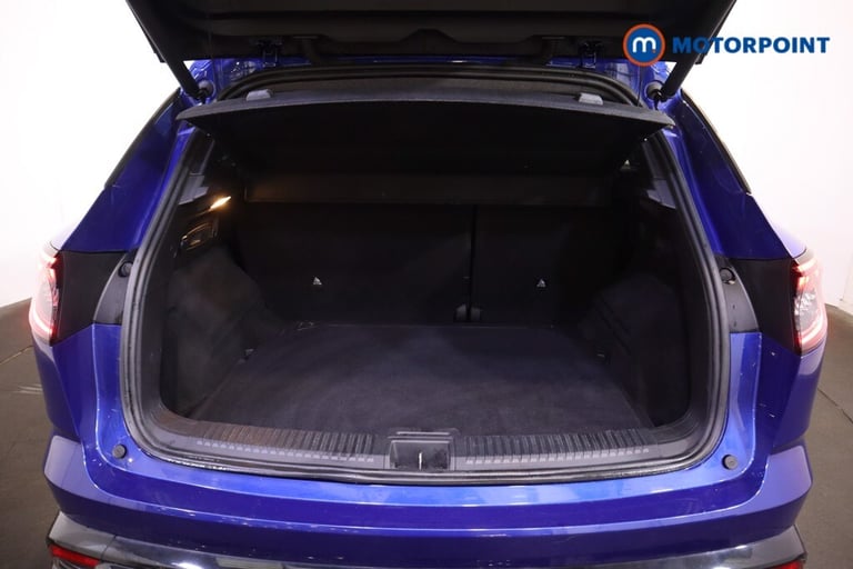 2023 Renault Austral E-Tech FHEV Iconic Esprit Alpine 5dr Auto 4C SUV Hybrid Automatic