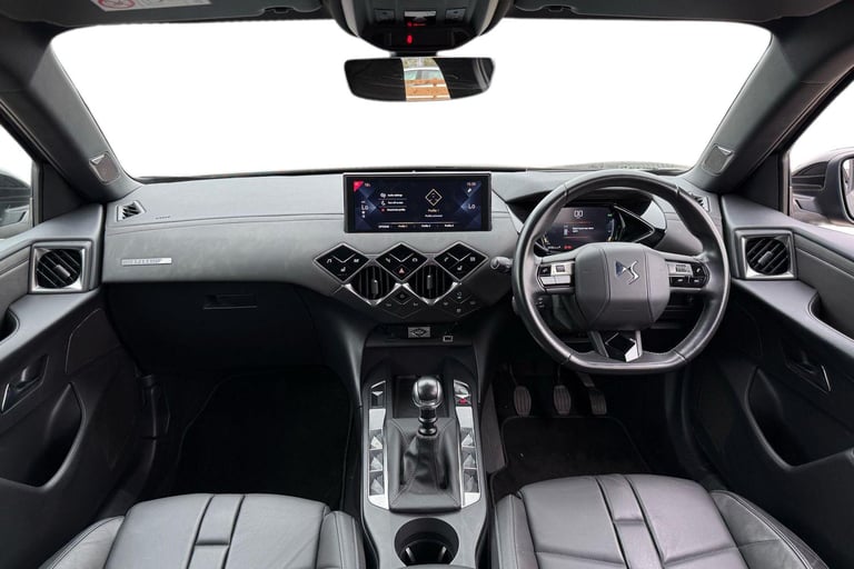 2020 DS Automobiles DS 3 1.5 BlueHDi Prestige 5dr Hatchback DIESEL Manual