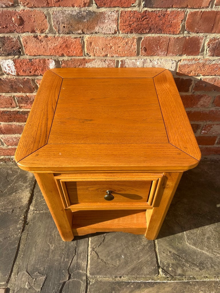 Rustic Solid Oak Side Table - Great Condition 